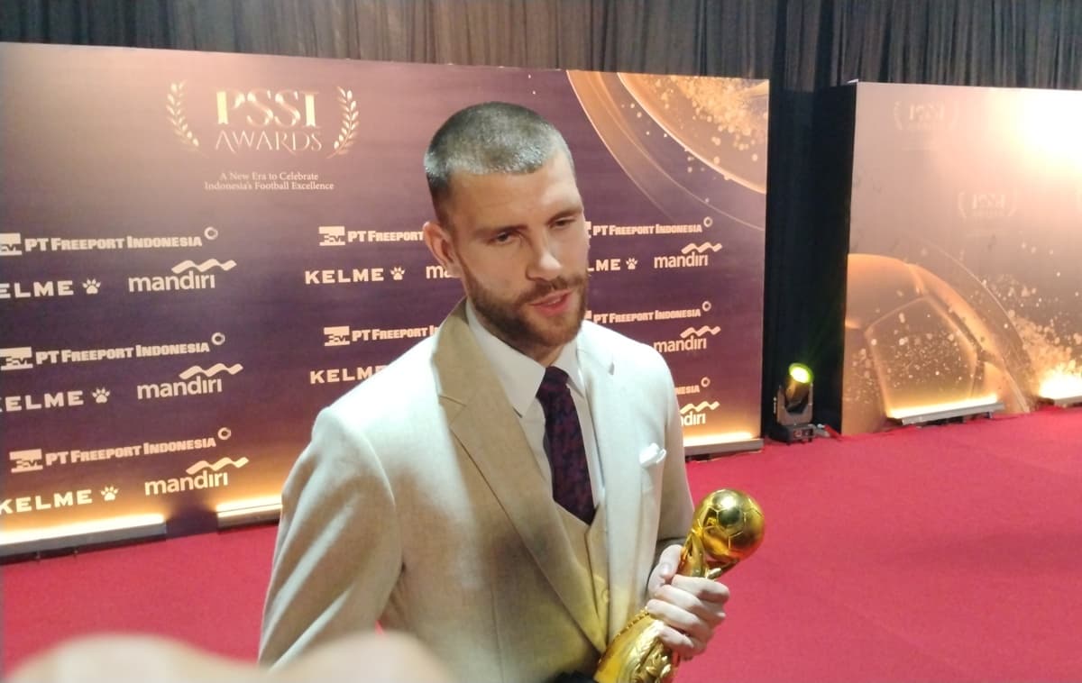 Raih Kiper Terbaik di PSSI Awards 2026, Maarten Paes: Ini Tentang Proses Tim Raih Kiper Terbaik di PSSI Awards 2026, Maarten Paes: Ini Tentang Proses Tim