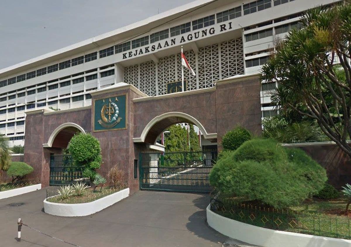 Usut Kasus Samin Tan, Kejagung Geledah Kantor Pelabuhan Palangkaraya dan Banjarmasin Usut Kasus Samin Tan, Kejagung Geledah Kantor Pelabuhan Palangkaraya dan Banjarmasin