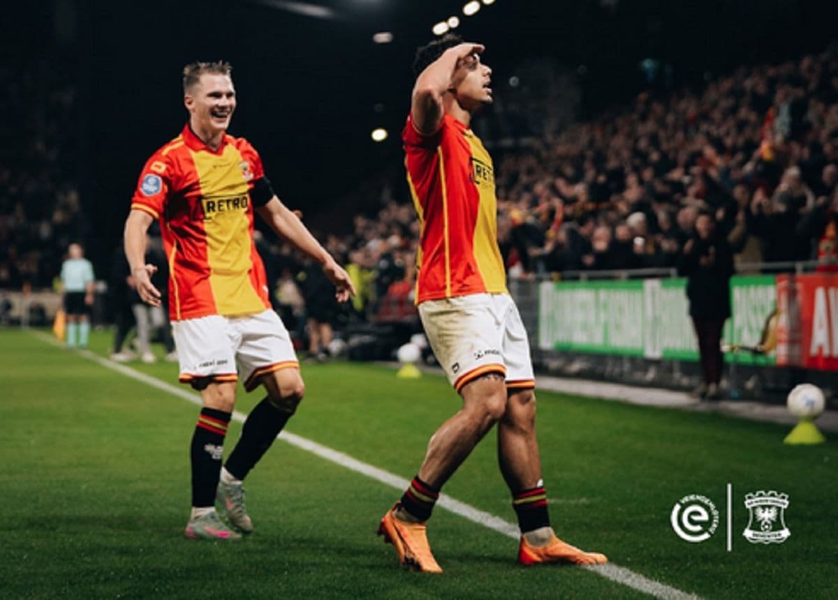 2 Pemain Timnas Indonesia Dilarang Latihan Bersama sang Klub di Eredivisie karena Masalah Paspor 2 Pemain Timnas Indonesia Dilarang Latihan Bersama sang Klub di Eredivisie karena Masalah Paspor