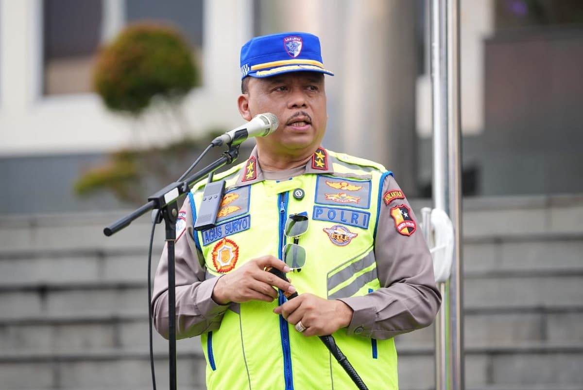 Fatalitas Kecelakaan Turun 31,19 Persen Selama Lebaran, Kakorlantas: Pengamanan Efektif dan Kesadaran Masyarakat Meningkat Fatalitas Kecelakaan Turun 31,19 Persen Selama Lebaran, Kakorlantas: Pengamanan Efektif dan Kesadaran Masyarakat Meningkat