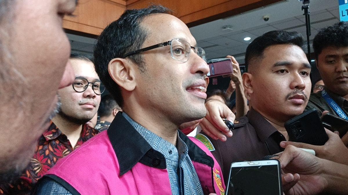 Nadiem Bantah Chromebook Tak Berguna: Justru Cegah Kecurangan Asesmen Nasional Nadiem Bantah Chromebook Tak Berguna: Justru Cegah Kecurangan Asesmen Nasional