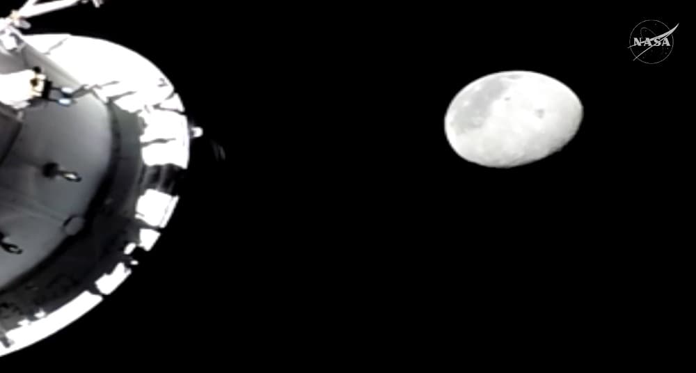 Astronot Misi Bulan Artemis II Catat Sejarah, Jadi Manusia yang Terbang Terjauh ke Luar Angkasa Astronot Misi Bulan Artemis II Catat Sejarah, Jadi Manusia yang Terbang Terjauh ke Luar Angkasa