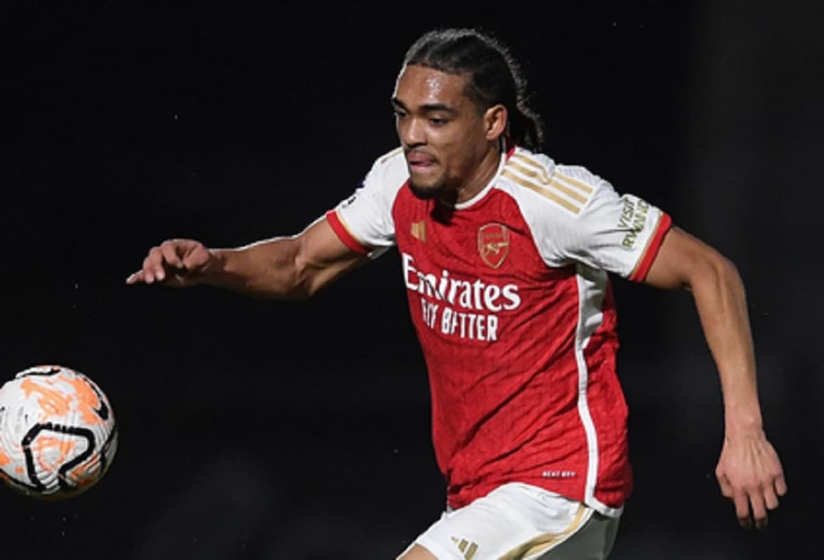 Ancaman bagi Timnas Indonesia! Mantan Pemain Arsenal Resmi Perkuat Timnas Malaysia? Ancaman bagi Timnas Indonesia! Mantan Pemain Arsenal Resmi Perkuat Timnas Malaysia?