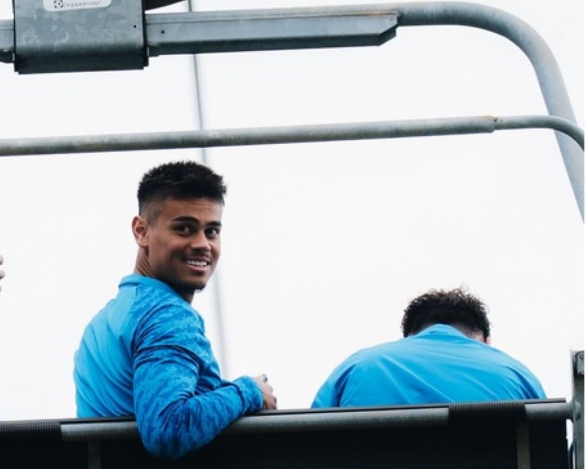 Penyebab PSV Eindhoven Tertarik Rebut Mees Hilgers dari FC Twente Penyebab PSV Eindhoven Tertarik Rebut Mees Hilgers dari FC Twente