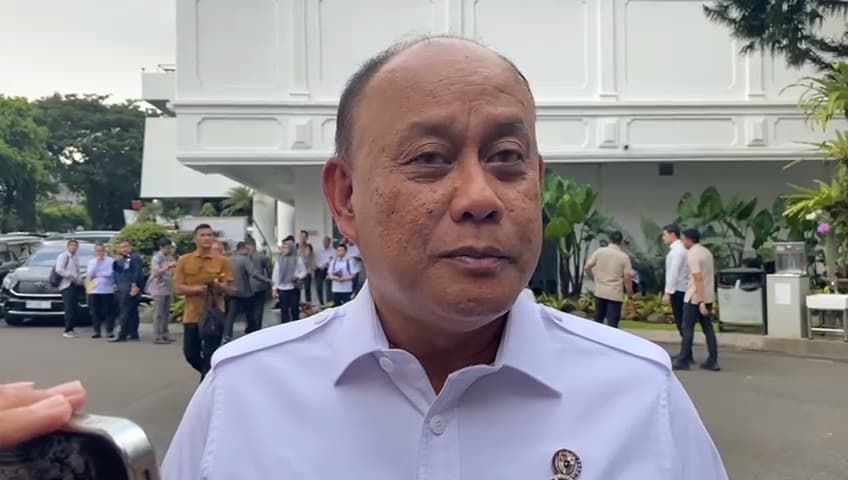 Kepala BGN Sebut Motor Listrik Bakal Fokus Didistribusikan ke SPPG di Daerah Sulit Dijangkau Kepala BGN Sebut Motor Listrik Bakal Fokus Didistribusikan ke SPPG di Daerah Sulit Dijangkau