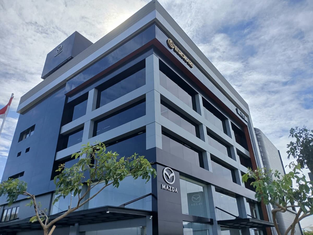 Indonesia Jadi Pasar Penting, Mazda Resmikan Training Centre di PIK 2 Indonesia Jadi Pasar Penting, Mazda Resmikan Training Centre di PIK 2
