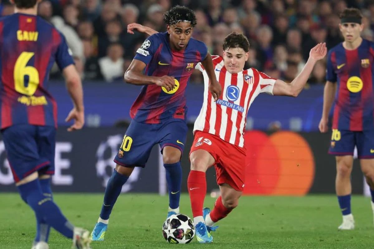 Hansi Flick Sebut Wasit dan VAR Jadi Penyebab Barcelona Kalah 0-2 dari Atletico Madrid di Liga Champions 2025-2026 Hansi Flick Sebut Wasit dan VAR Jadi Penyebab Barcelona Kalah 0-2 dari Atletico Madrid di Liga Champions 2025-2026