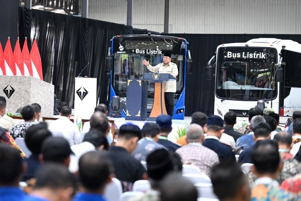 Prabowo Harap Indonesia Punya Jagoan Otomotif seperti Jepang dan Korsel Prabowo Harap Indonesia Punya Jagoan Otomotif seperti Jepang dan Korsel