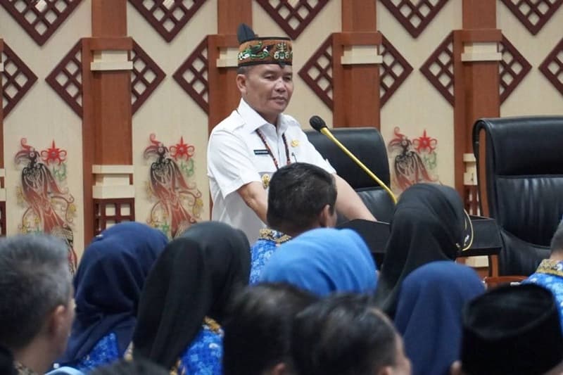 ASN Kalteng Kini Kerja Fleksibel, Satu Hari WFH Mulai Berlaku Hari Ini ASN Kalteng Kini Kerja Fleksibel, Satu Hari WFH Mulai Berlaku Hari Ini