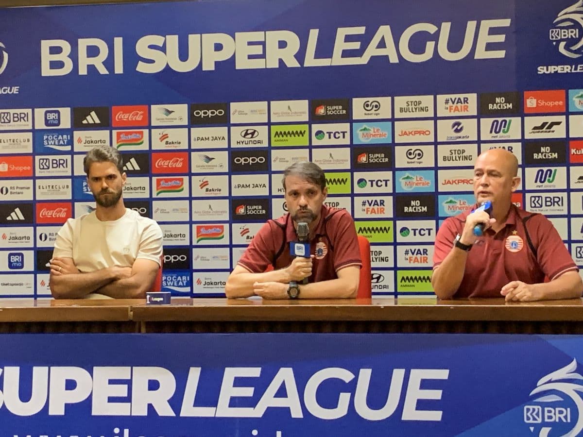 Penyebab Shayne Pattynama Absen di Laga Persija Jakarta vs Persebaya Surabaya Penyebab Shayne Pattynama Absen di Laga Persija Jakarta vs Persebaya Surabaya