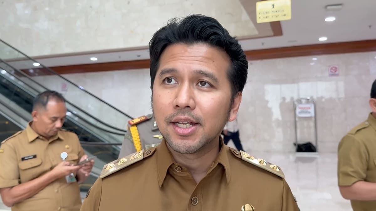 Bupati Tulungagung Jadi Tersangka, Wagub Jatim Minta Pelayanan Publik Harus Berjalan Lancar Bupati Tulungagung Jadi Tersangka, Wagub Jatim Minta Pelayanan Publik Harus Berjalan Lancar