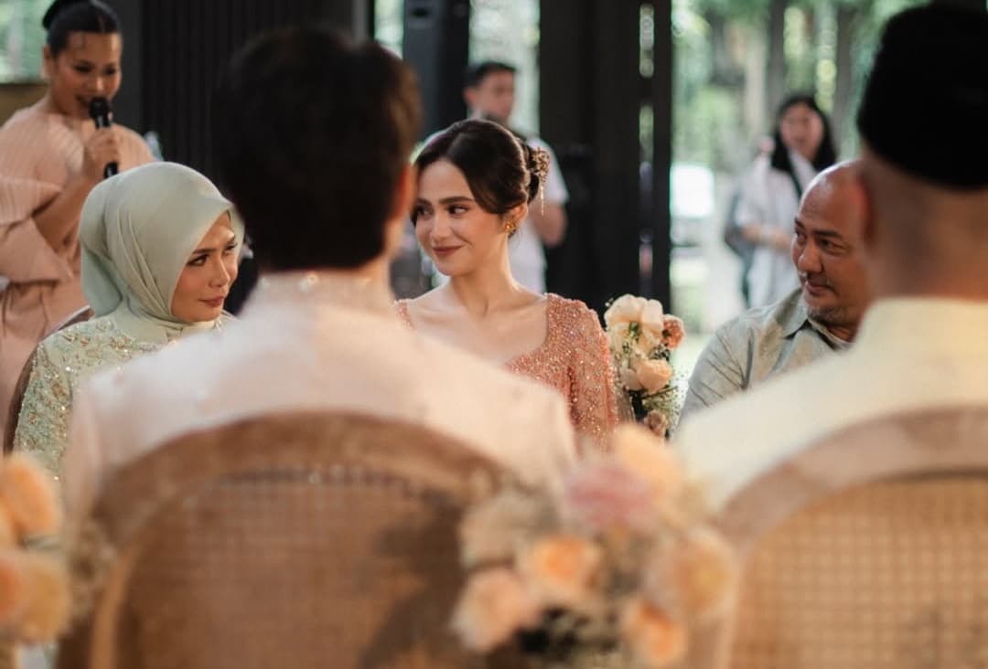 Pesan Haru Ibu Syifa Hadju untuk El Rumi: Saya Ikhlas, Anakku di Tangan yang Baik Pesan Haru Ibu Syifa Hadju untuk El Rumi: Saya Ikhlas, Anakku di Tangan yang Baik