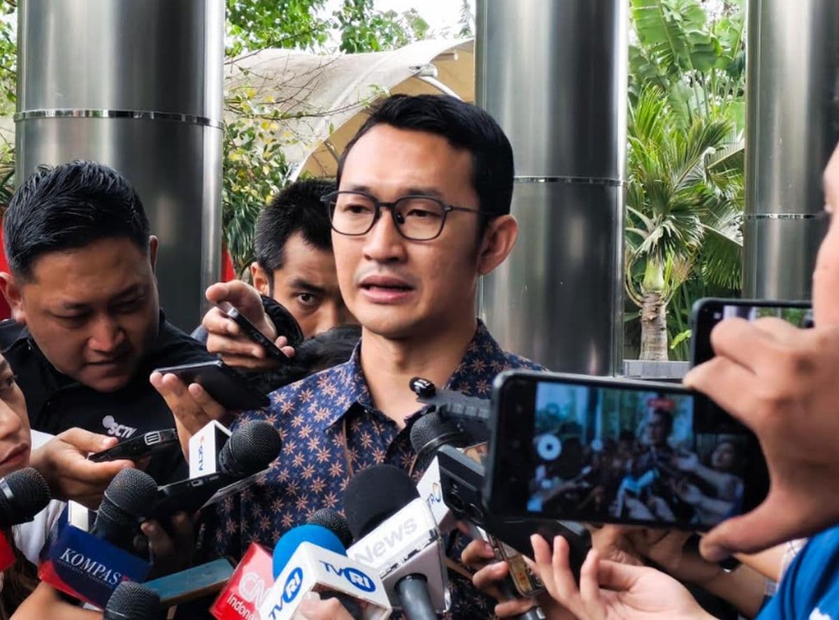 KPK Panggil Sejumlah Kepala Dinas Terkait Kasus Bupati Cilacap KPK Panggil Sejumlah Kepala Dinas Terkait Kasus Bupati Cilacap