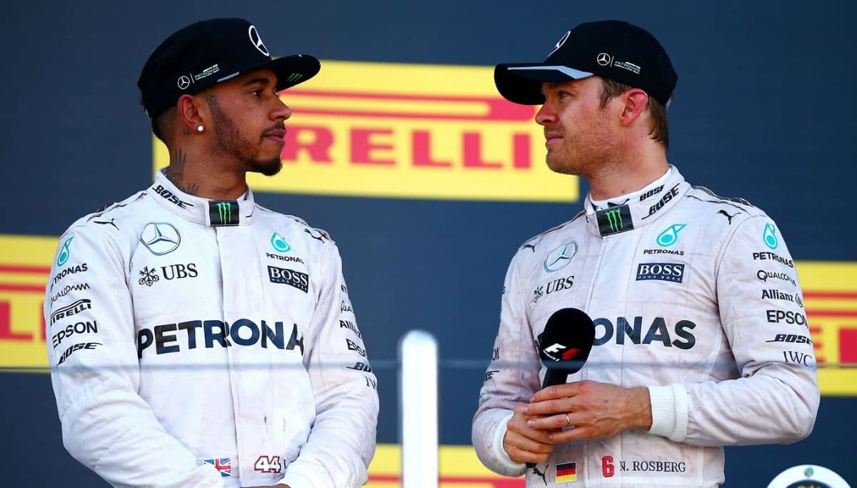 Kisah Toto Wolff Nyaris Pecat Lewis Hamilton dan Nico Rosberg Usai Insiden Tabrakan di F1 GP Spanyol Kisah Toto Wolff Nyaris Pecat Lewis Hamilton dan Nico Rosberg Usai Insiden Tabrakan di F1 GP Spanyol