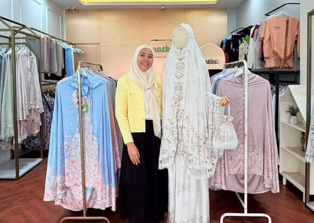 Pengusaha Perempuan Ini Bawa Mukena Premium Tembus Pasar Global Berkat LinkUMKM BRI Pengusaha Perempuan Ini Bawa Mukena Premium Tembus Pasar Global Berkat LinkUMKM BRI