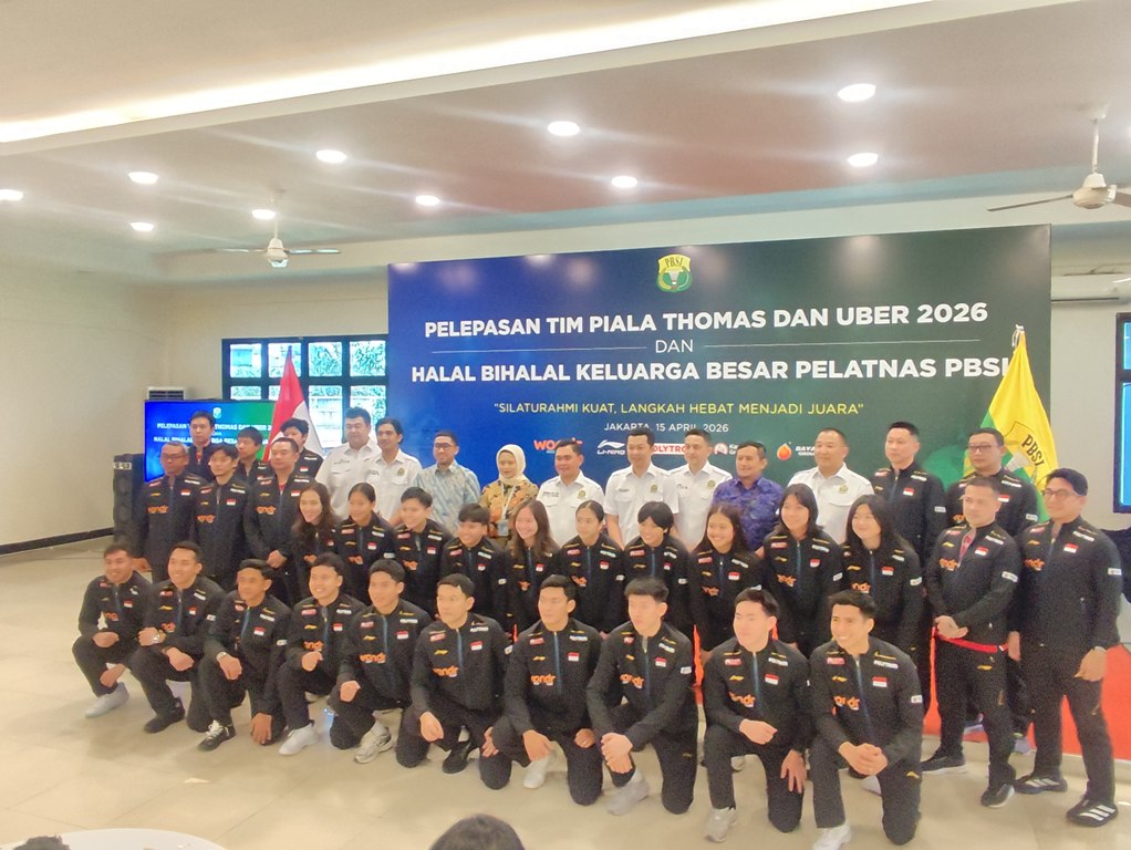 Resmi Lepas Tim Indonesia ke Piala Thomas dan Uber 2026, PBSI Minta Atlet Nikmati Pertandingan Resmi Lepas Tim Indonesia ke Piala Thomas dan Uber 2026, PBSI Minta Atlet Nikmati Pertandingan