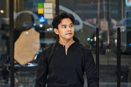 Insanul Fahmi Sudah Tak Pernah Lagi Bicara Poligami, Ingin Hidupnya Damai Insanul Fahmi Sudah Tak Pernah Lagi Bicara Poligami, Ingin Hidupnya Damai