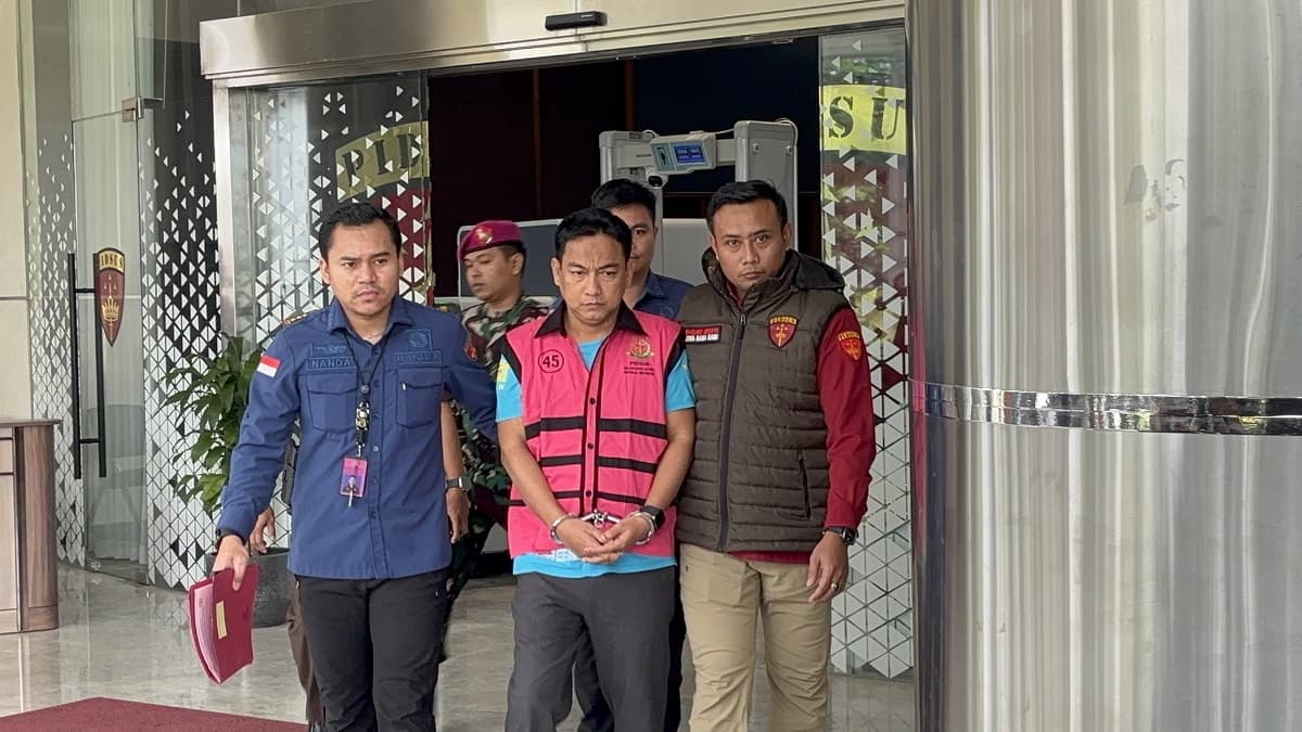 Ketua Ombudsman Diduga Terima Rp1,5 Miliar Terkait Kasus Korupsi Tata Kelola Nikel Ketua Ombudsman Diduga Terima Rp1,5 Miliar Terkait Kasus Korupsi Tata Kelola Nikel