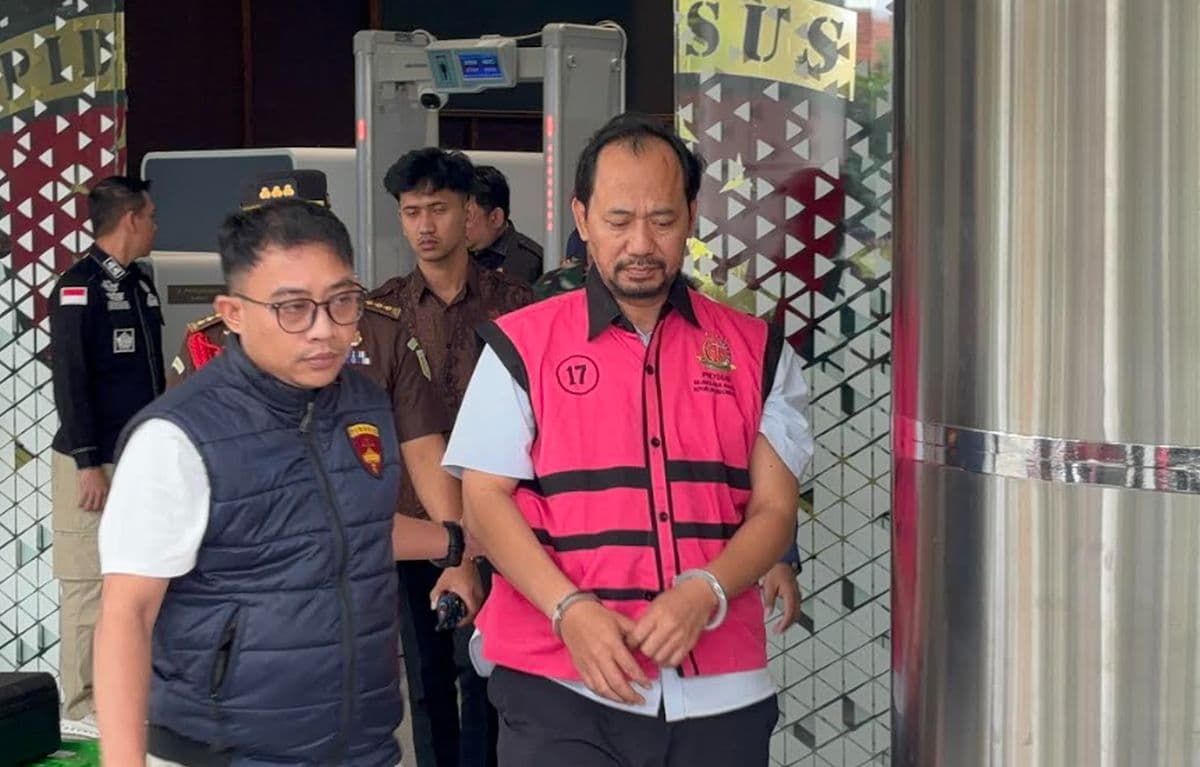 Kejagung Tetapkan Produser Film ‘Sang Pengadil’ Jadi Tersangka TPPU Zarof Ricar Kejagung Tetapkan Produser Film ‘Sang Pengadil’ Jadi Tersangka TPPU Zarof Ricar