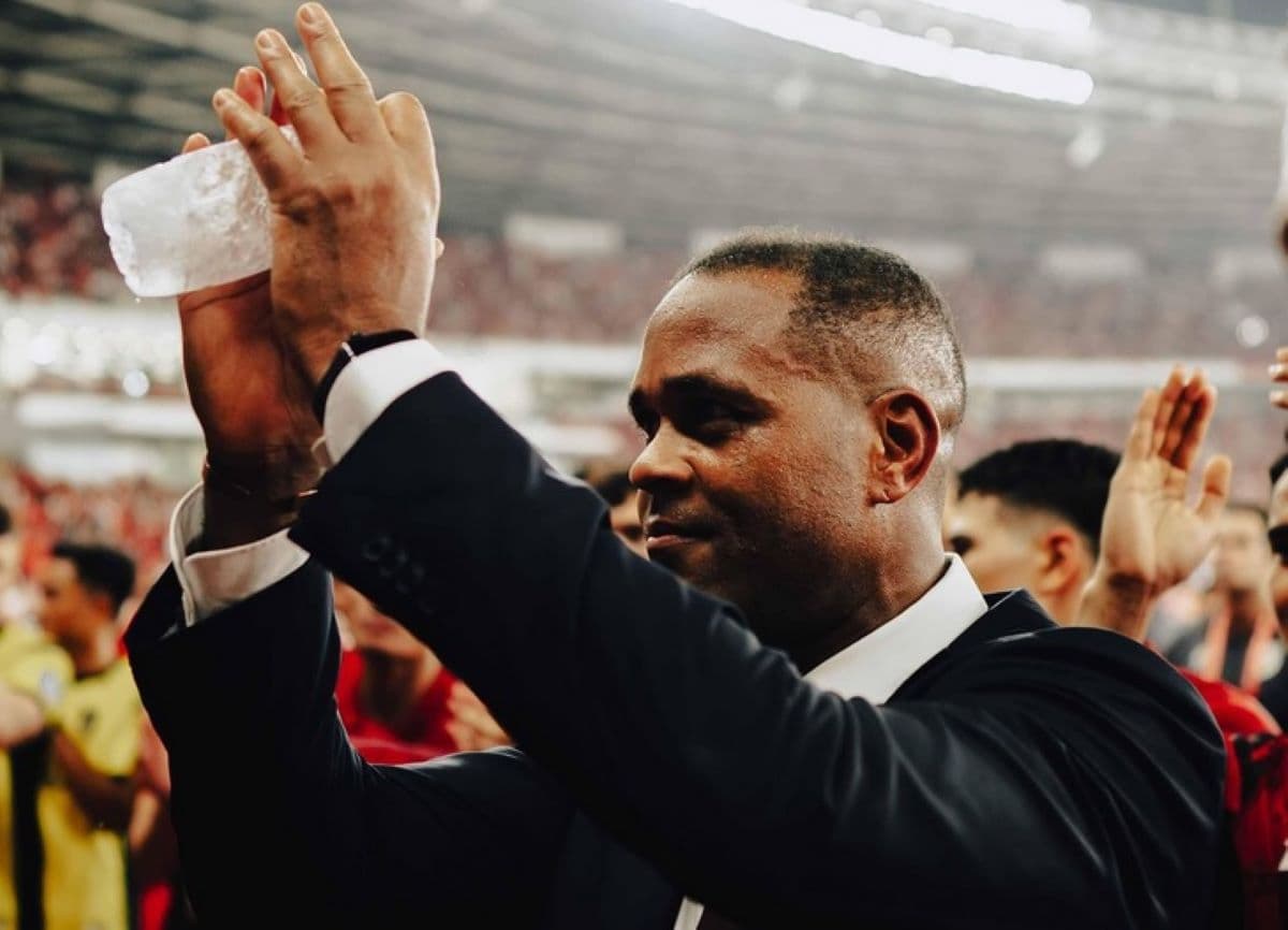 Tiba di Jakarta, Patrick Kluivert Dapat Sambutan Hangat dari Masyarakat Indonesia Tiba di Jakarta, Patrick Kluivert Dapat Sambutan Hangat dari Masyarakat Indonesia