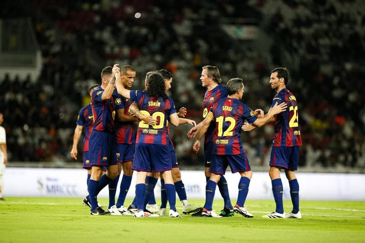 Hasil Clash of Legends 2026: Barcelona Legends Hajar DRX World Legends 3-0 Hasil Clash of Legends 2026: Barcelona Legends Hajar DRX World Legends 3-0