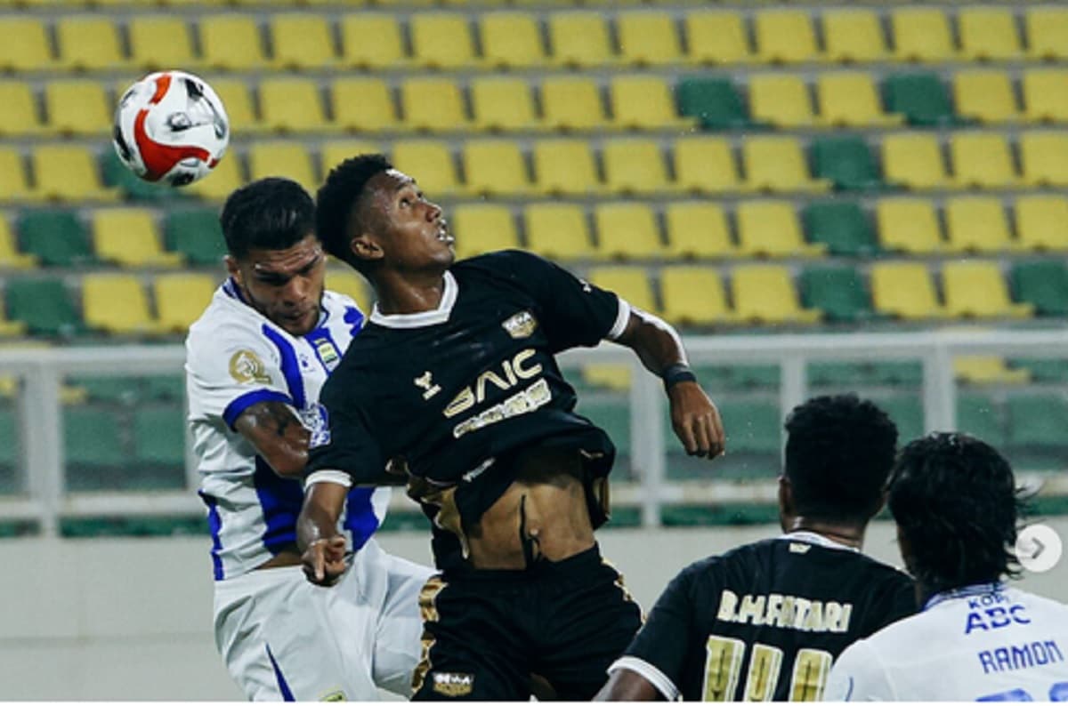 Hasil Babak Pertama Dewa United vs Persib Bandung di Super League 2025-2026: Maung Bandung Tertinggal 0-1! Hasil Babak Pertama Dewa United vs Persib Bandung di Super League 2025-2026: Maung Bandung Tertinggal 0-1!