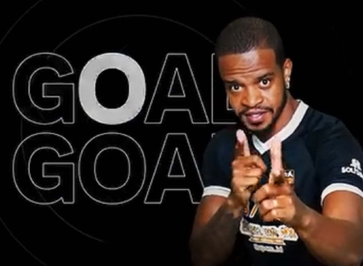 Penyebab Alex Martins Kena Kartu Merah saat Gol Kedua Dewa United ke Gawang Persib Bandung Disahkan Wasit Penyebab Alex Martins Kena Kartu Merah saat Gol Kedua Dewa United ke Gawang Persib Bandung Disahkan Wasit