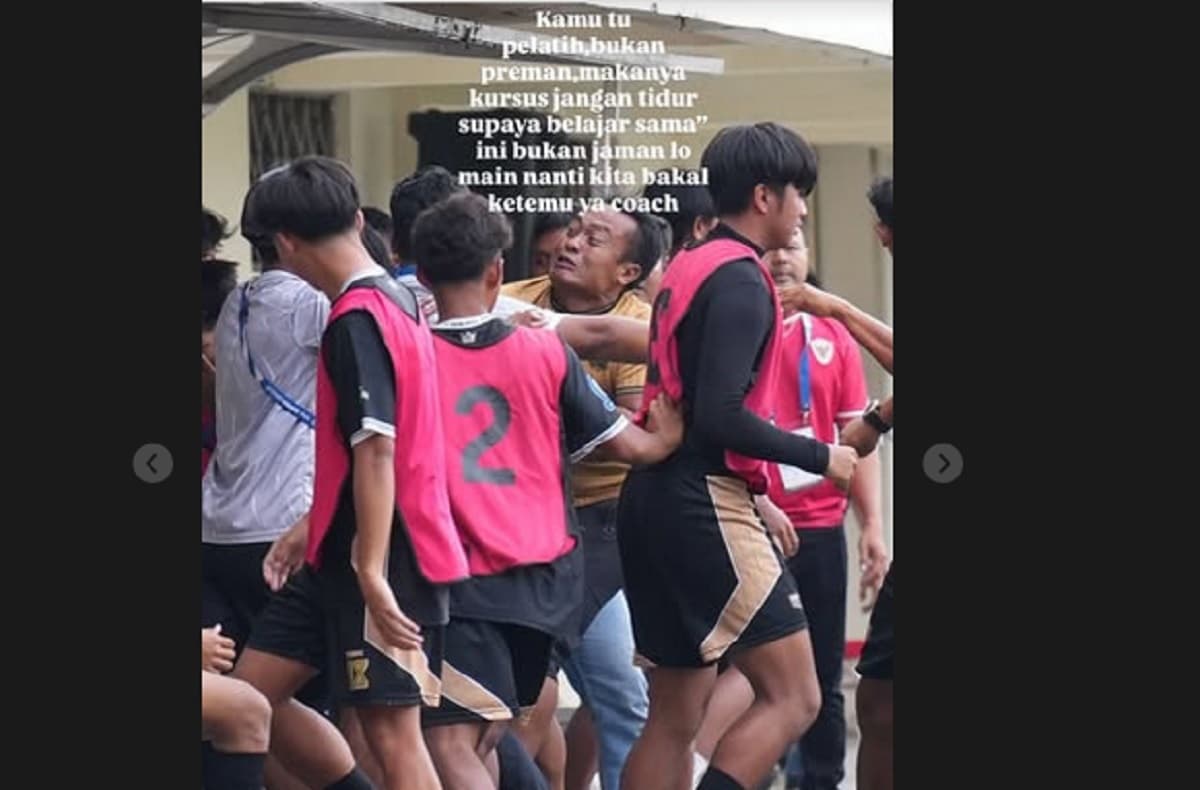 Firman Utina Sindir Pelatih Kiper Bhayangkara FC U-20 yang Baku Pukul dengan Pemain Dewa United U-20: Makanya Kursus Jangan Tidur! Firman Utina Sindir Pelatih Kiper Bhayangkara FC U-20 yang Baku Pukul dengan Pemain Dewa United U-20: Makanya Kursus Jangan Tidur!