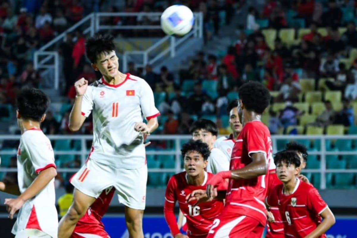 Bingung dengan Strategi Kurniawan Dwi Yulianto, Pelatih Vietnam: Timnas Indonesia U-17 Tak Menyerang Kami Bingung dengan Strategi Kurniawan Dwi Yulianto, Pelatih Vietnam: Timnas Indonesia U-17 Tak Menyerang Kami