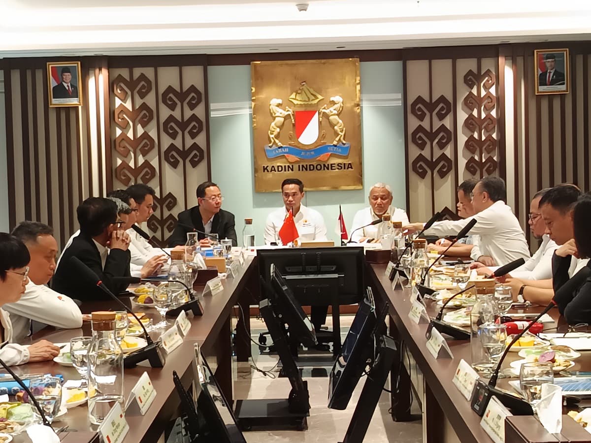 Pengusaha China Minat Investasi Senilai Rp1,4 Triliun ke Industri Unggas RI Pengusaha China Minat Investasi Senilai Rp1,4 Triliun ke Industri Unggas RI