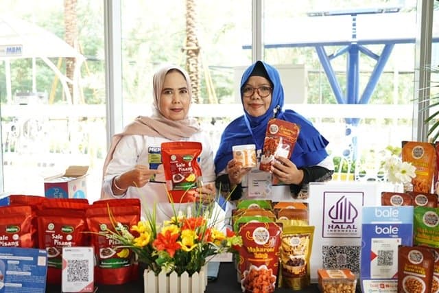 PNM Berdayakan Ibu-ibu Prasejahtera hingga Juara Nasional LewatMekaarpreneur PNM Berdayakan Ibu-ibu Prasejahtera hingga Juara Nasional LewatMekaarpreneur