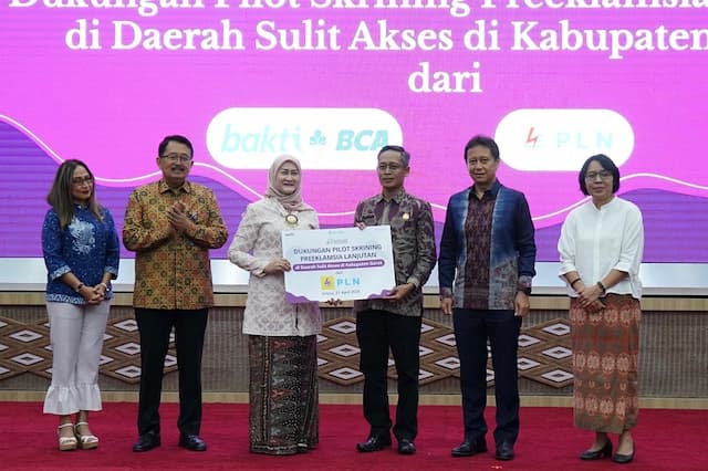 Tekan Angka Kematian Ibu, PLN Salurkan Alat Deteksi Dini Risiko Kehamilan ke Dinkes Garut Tekan Angka Kematian Ibu, PLN Salurkan Alat Deteksi Dini Risiko Kehamilan ke Dinkes Garut