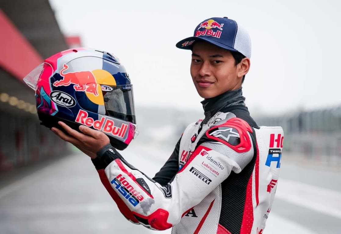 Kisah Persiapan Pembalap Muda Veda Ega Pratama, Berlatih di Markas Latihan Marc Marquez Jelang Moto3 Spanyol 2026 Kisah Persiapan Pembalap Muda Veda Ega Pratama, Berlatih di Markas Latihan Marc Marquez Jelang Moto3 Spanyol 2026