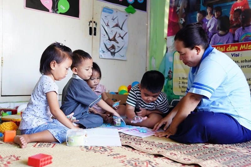 Kisah Inspiratif Nasabah PNM Mekaar, BukaSalon Inklusif dan Gratis untuk ODGJ Kisah Inspiratif Nasabah PNM Mekaar, BukaSalon Inklusif dan Gratis untuk ODGJ