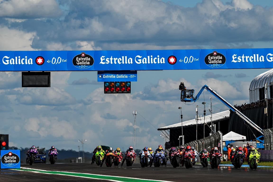 Jadwal MotoGP Hari Ini: Marc Marquez Menggila di Latihan Bebas Seri Spanyol? Jadwal MotoGP Hari Ini: Marc Marquez Menggila di Latihan Bebas Seri Spanyol?