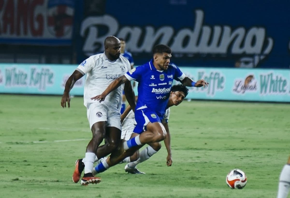Hasil Persib Bandung vs Arema FC di Super League 2025-2026: Ditahan 0-0, Pangeran Biru Gagal Jauhi Borneo FC! Hasil Persib Bandung vs Arema FC di Super League 2025-2026: Ditahan 0-0, Pangeran Biru Gagal Jauhi Borneo FC!