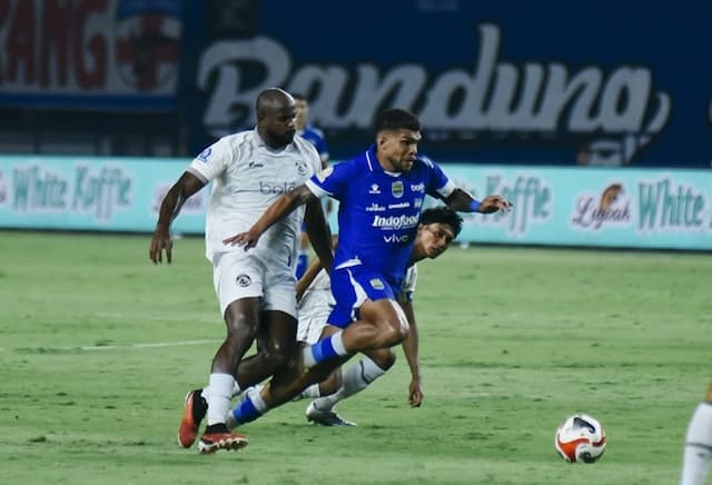 Hasil Persib Bandung vs Arema FC di Super League 2025-2026: Ditahan 0-0, Pangeran Biru Gagal Jauhi Borneo FC! Hasil Persib Bandung vs Arema FC di Super League 2025-2026: Ditahan 0-0, Pangeran Biru Gagal Jauhi Borneo FC!