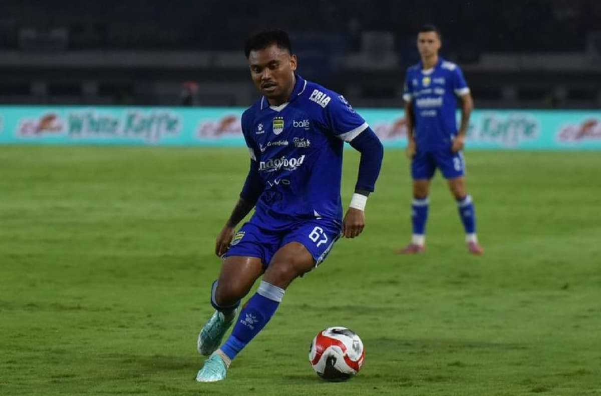 John Herdman Panggil 3 Pemain Persib Bandung Jelang Timnas Indonesia Main di Piala AFF 2026: Ada Thom Haye! John Herdman Panggil 3 Pemain Persib Bandung Jelang Timnas Indonesia Main di Piala AFF 2026: Ada Thom Haye!