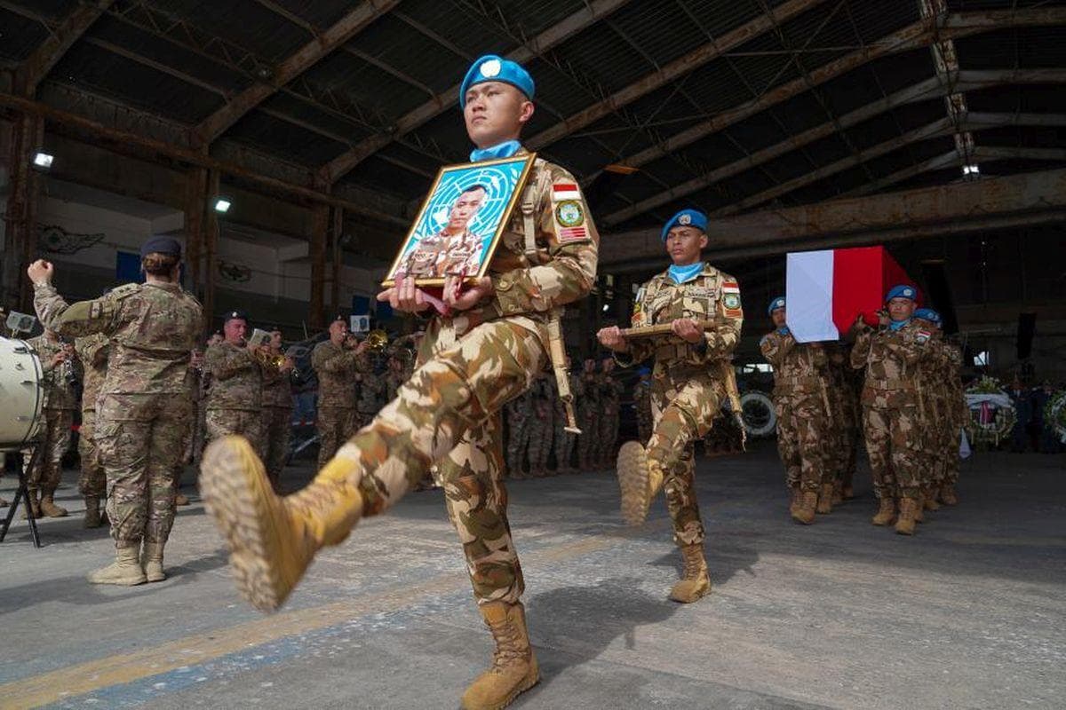 Kopda Rico Gugur, UNIFIL Beri Penghormatan Terakhir di Beirut Kopda Rico Gugur, UNIFIL Beri Penghormatan Terakhir di Beirut