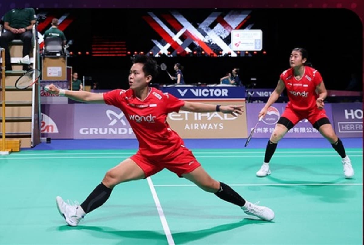 Hasil Piala Uber 2026: Amalia Cahaya Pratiwi/Siti Fadia Tumbang, Indonesia vs Taiwan Sama Kuat 1-1! Hasil Piala Uber 2026: Amalia Cahaya Pratiwi/Siti Fadia Tumbang, Indonesia vs Taiwan Sama Kuat 1-1!