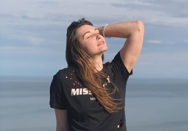 Kisah Unik Irina Voronkova, Pevoli Supercantik Jakarta Pertamina Enduro yang Dijuluki Ibu Komisaris Kisah Unik Irina Voronkova, Pevoli Supercantik Jakarta Pertamina Enduro yang Dijuluki Ibu Komisaris