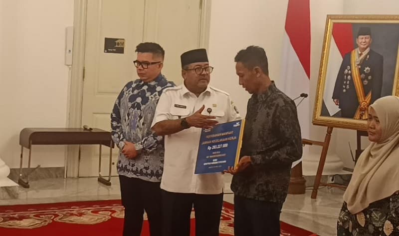 Taspen Beri Santunan bagi Ahli Waris Korban Kecelakaan Kereta di Bekasi Timur Taspen Beri Santunan bagi Ahli Waris Korban Kecelakaan Kereta di Bekasi Timur