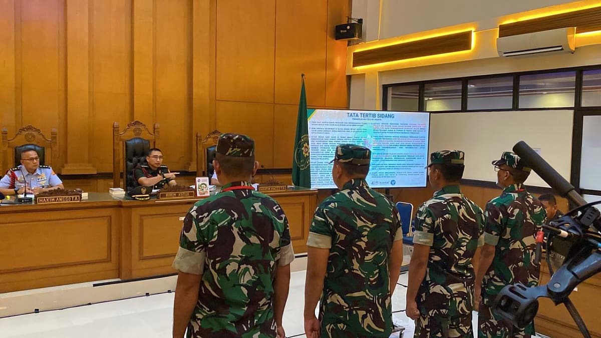 Pengadilan Militer Hadirkan 4 Prajurit TNI Penyiram Air Keras ke Andrie Yunus Pengadilan Militer Hadirkan 4 Prajurit TNI Penyiram Air Keras ke Andrie Yunus