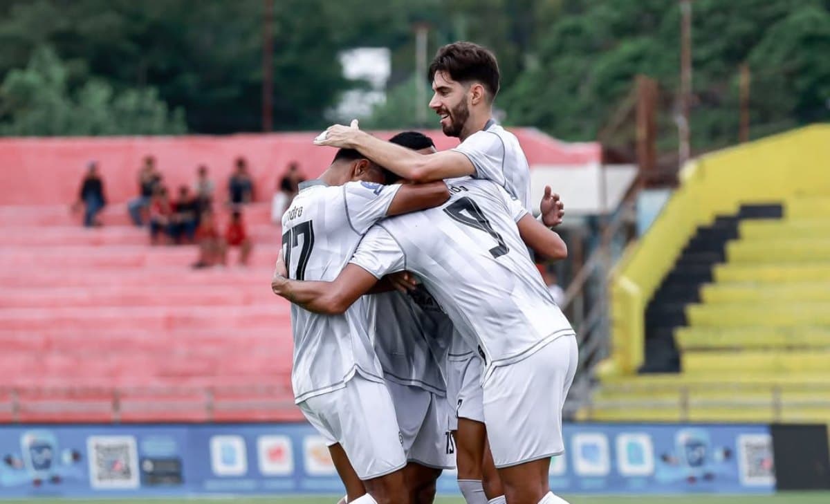 Hasil Semen Padang vs Madura United di Super League 2025-2026: Menang 1-0, Laskar Sape Kerrab Curi Poin Krusial Hasil Semen Padang vs Madura United di Super League 2025-2026: Menang 1-0, Laskar Sape Kerrab Curi Poin Krusial