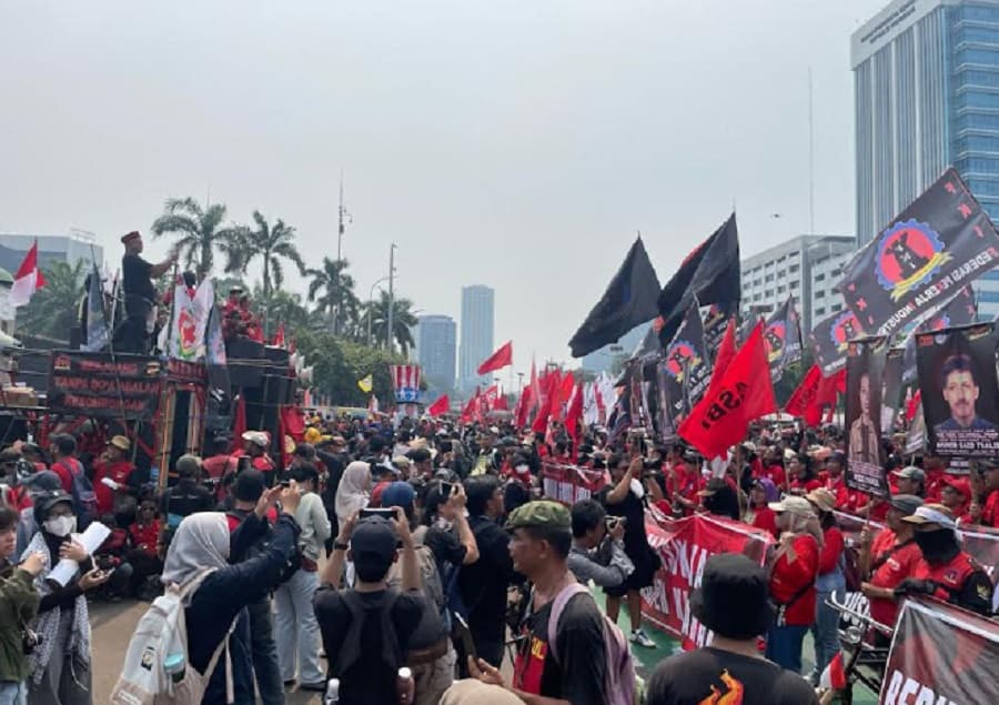 May Day, 10 Ribu Buruh Bakal Demo di Gedung DPR May Day, 10 Ribu Buruh Bakal Demo di Gedung DPR