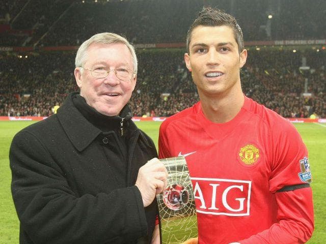 Kisah Sedih Sir Alex Ferguson, Nyaris Menangis saat Cristiano Ronaldo Tinggalkan Manchester United Kisah Sedih Sir Alex Ferguson, Nyaris Menangis saat Cristiano Ronaldo Tinggalkan Manchester United