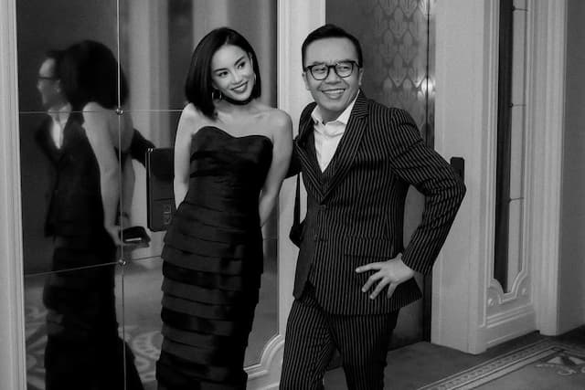 Ari Lasso dan Dearly Djoshua Kembali Pamer Kemesraan, Netizen: ABG Vintage Lagi Puber Ari Lasso dan Dearly Djoshua Kembali Pamer Kemesraan, Netizen: ABG Vintage Lagi Puber