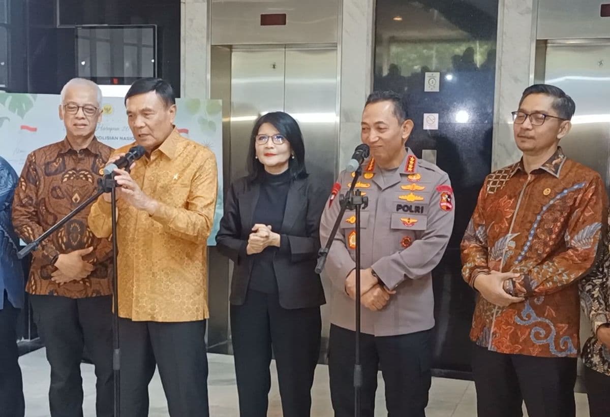 Resmikan Kantor Kompolnas, Kapolri Janji Terbuka pada Kritik Resmikan Kantor Kompolnas, Kapolri Janji Terbuka pada Kritik