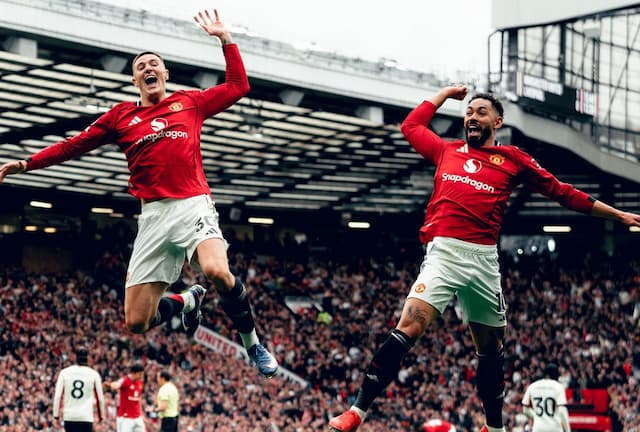 Kalahkan Liverpool 3-2, Manchester United Rawat Rekor Impresif Berumur 42 Tahun! Kalahkan Liverpool 3-2, Manchester United Rawat Rekor Impresif Berumur 42 Tahun!