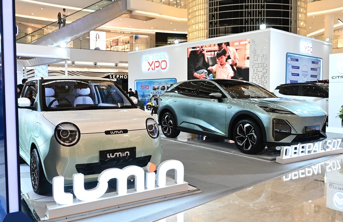 Indomobil Gelar Pameran Mobil Listrik, Diikuti Sejumlah Brand Indomobil Gelar Pameran Mobil Listrik, Diikuti Sejumlah Brand